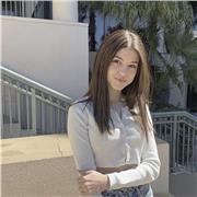 Me defino paciente, amable, divertida y te explicaré cuantas veces sean necesarias